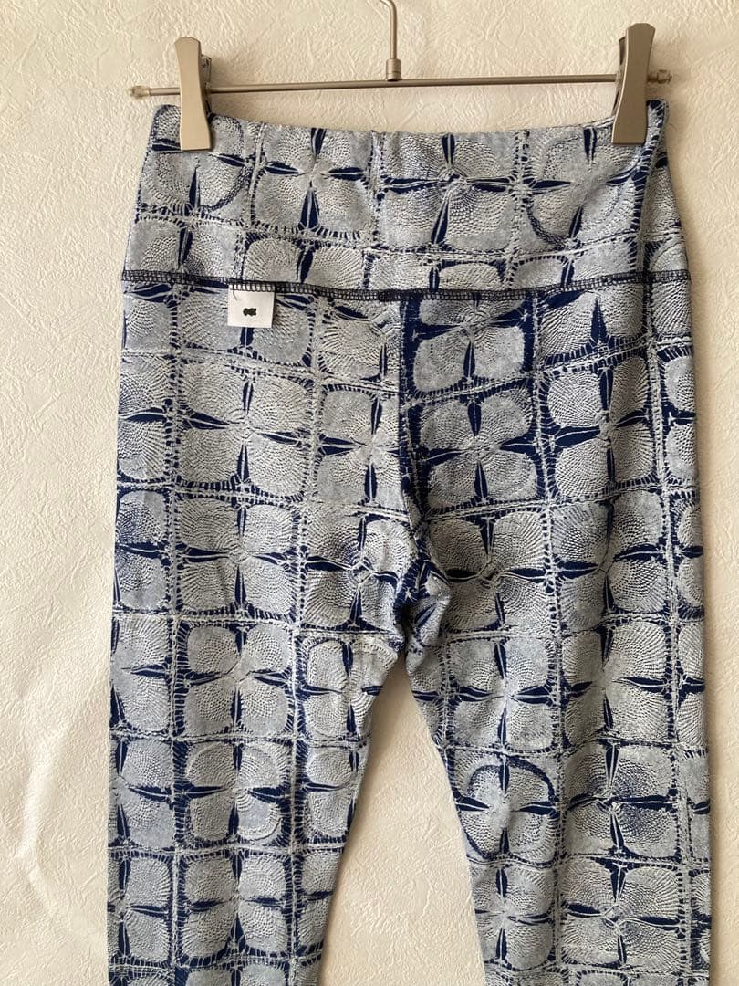 juana de arco ホォアナデアルコ　ニャンドゥティ柄　レギンス