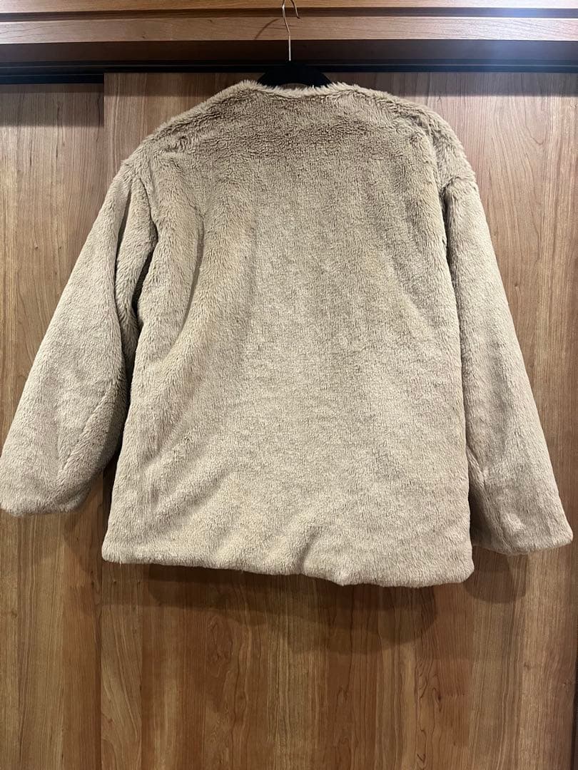 Mila Owenミラ オーウェン リバーシブルエコファージャケット　ベージュ