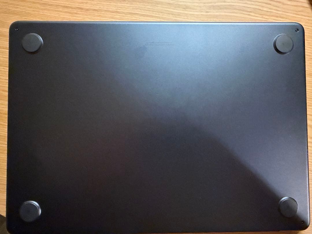 MacBook Air M2 13インチ（Mid 2022）256GB