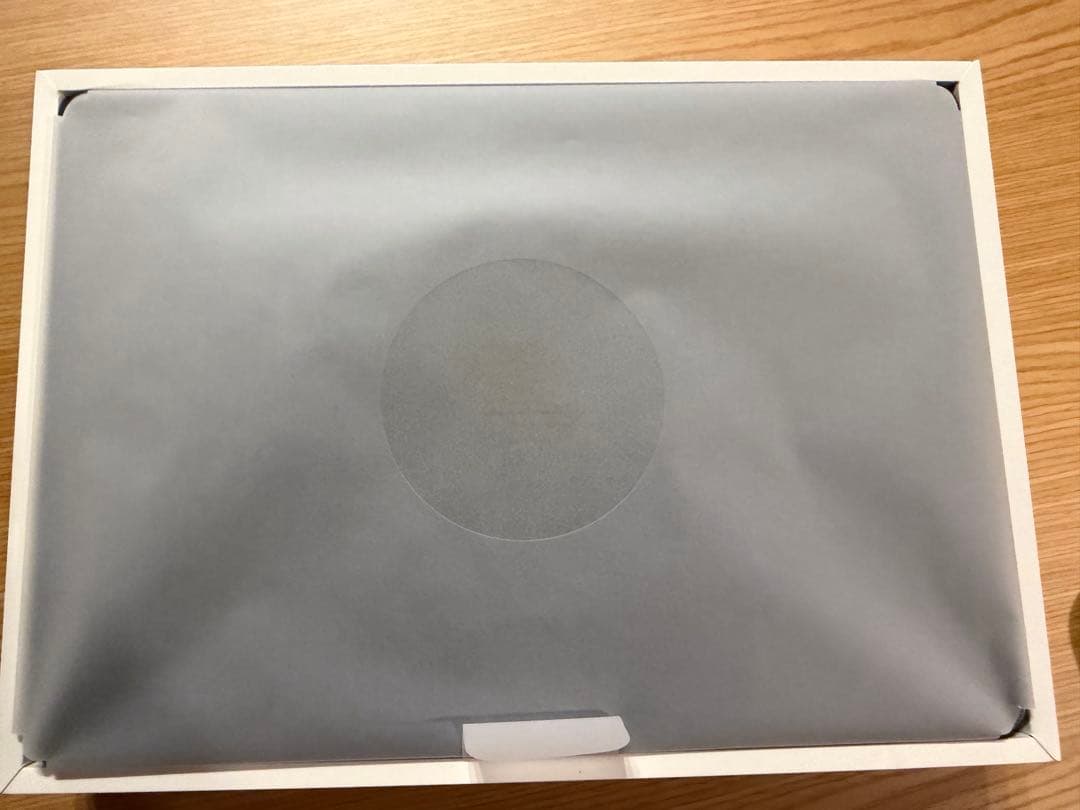 MacBook Air M2 13インチ（Mid 2022）256GB