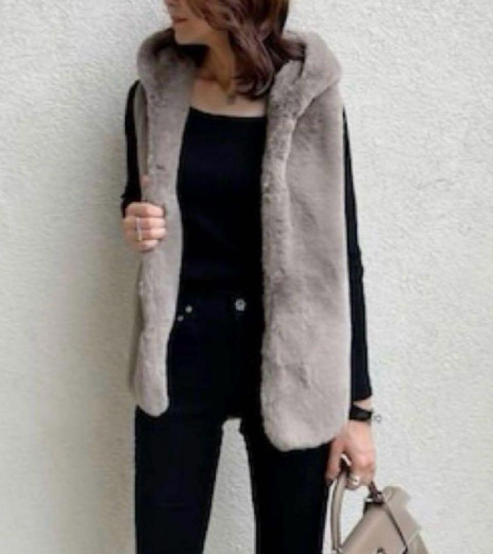 パシオーネ　フード付きグレーファージレ