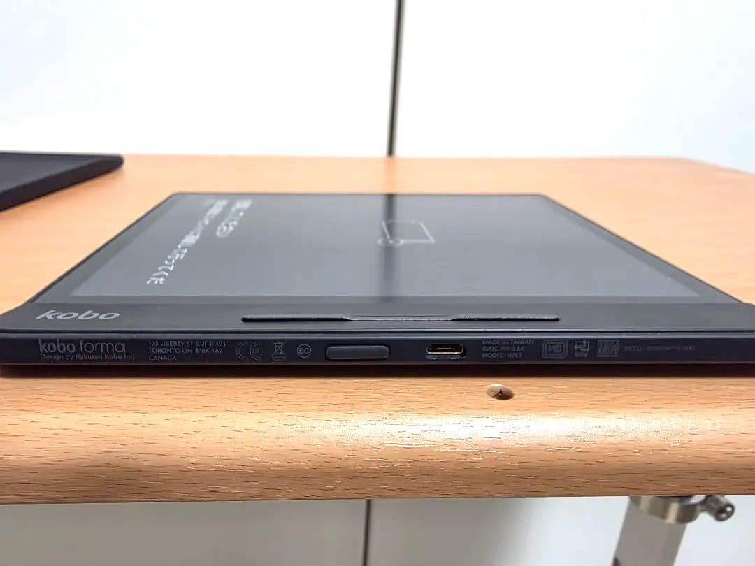 訳あり Kobo Forma 32GB スリープカバーセット