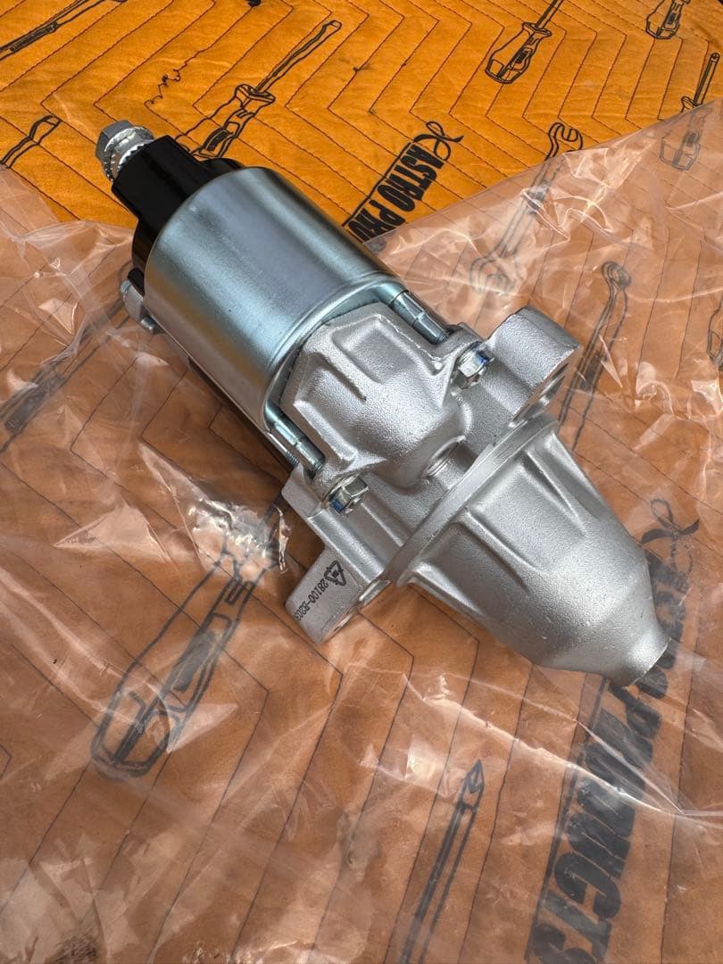 ダイハツミラココアセルモーター　未使用品　L675 L685