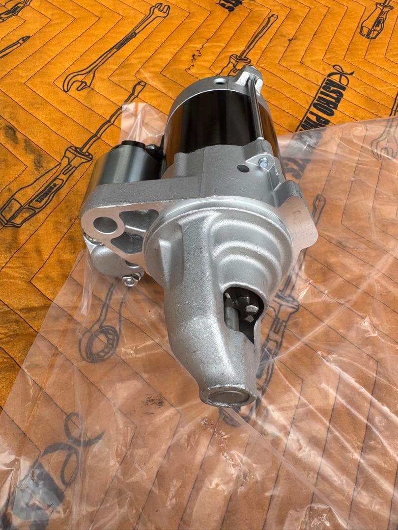 ダイハツミラココアセルモーター　未使用品　L675 L685