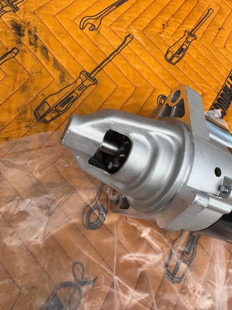 ダイハツミラココアセルモーター　未使用品　L675 L685