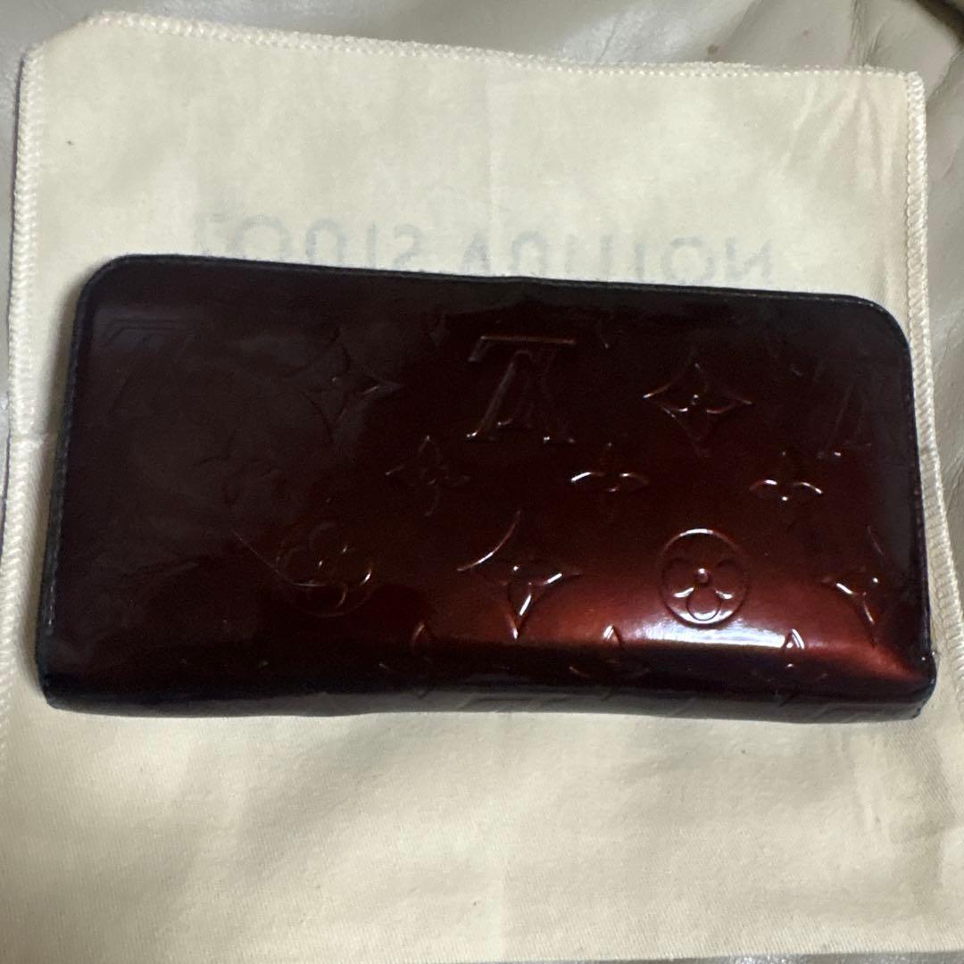 プ*ん様 LOUIS VUITTON ヴェルニ　長財布