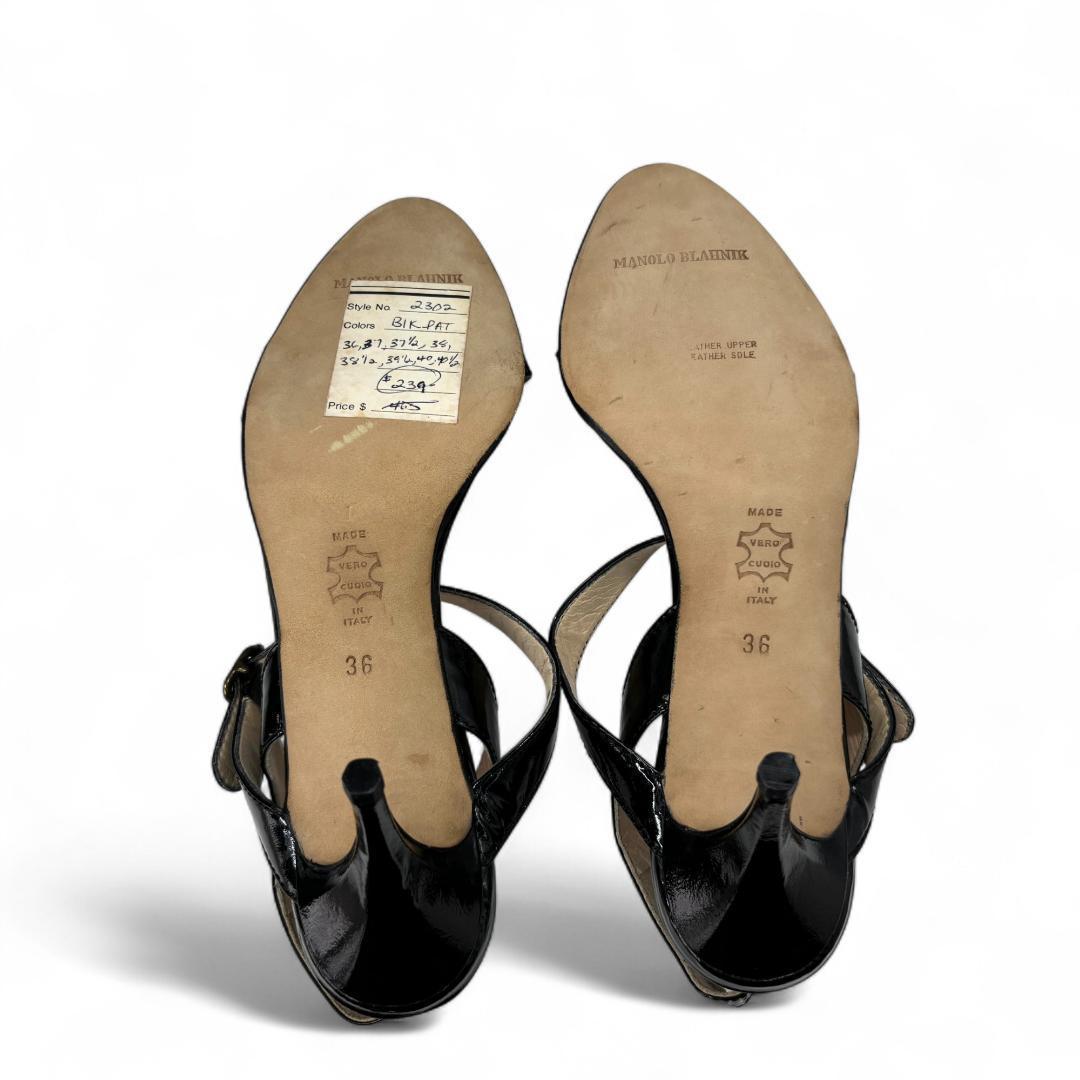映画の主人公に！マノロブラニク アンクルストラップサンダル 黒 36 23cm