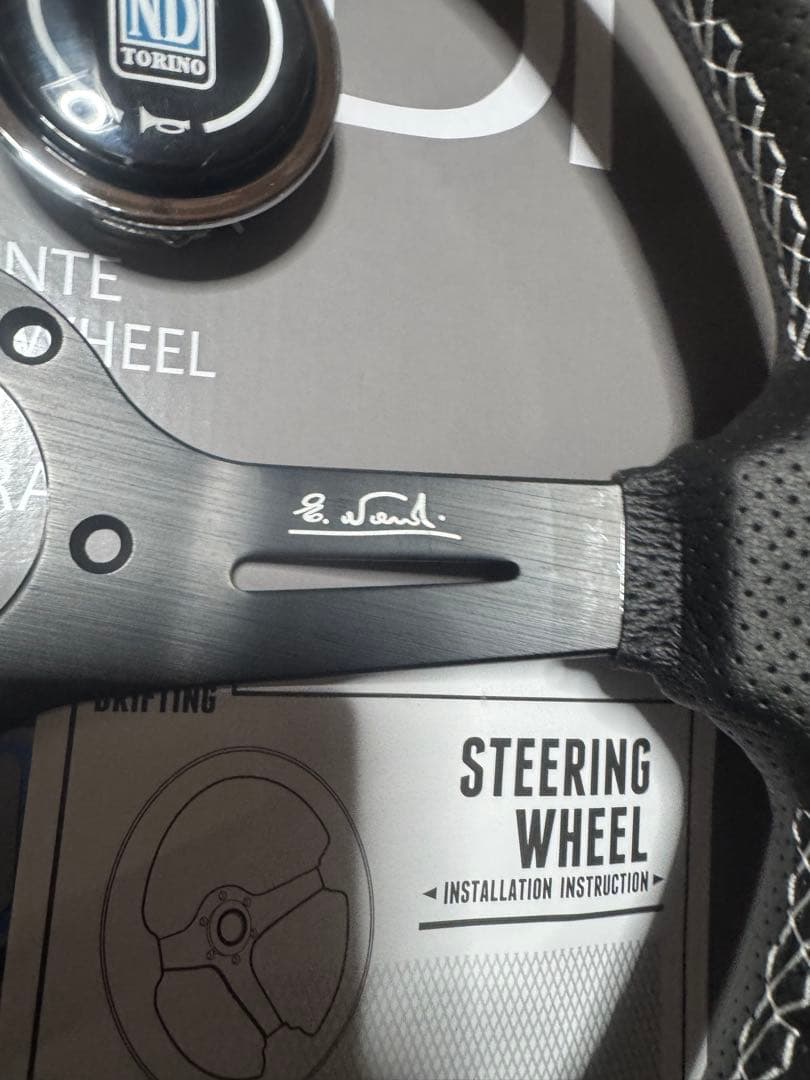 車ステアリング