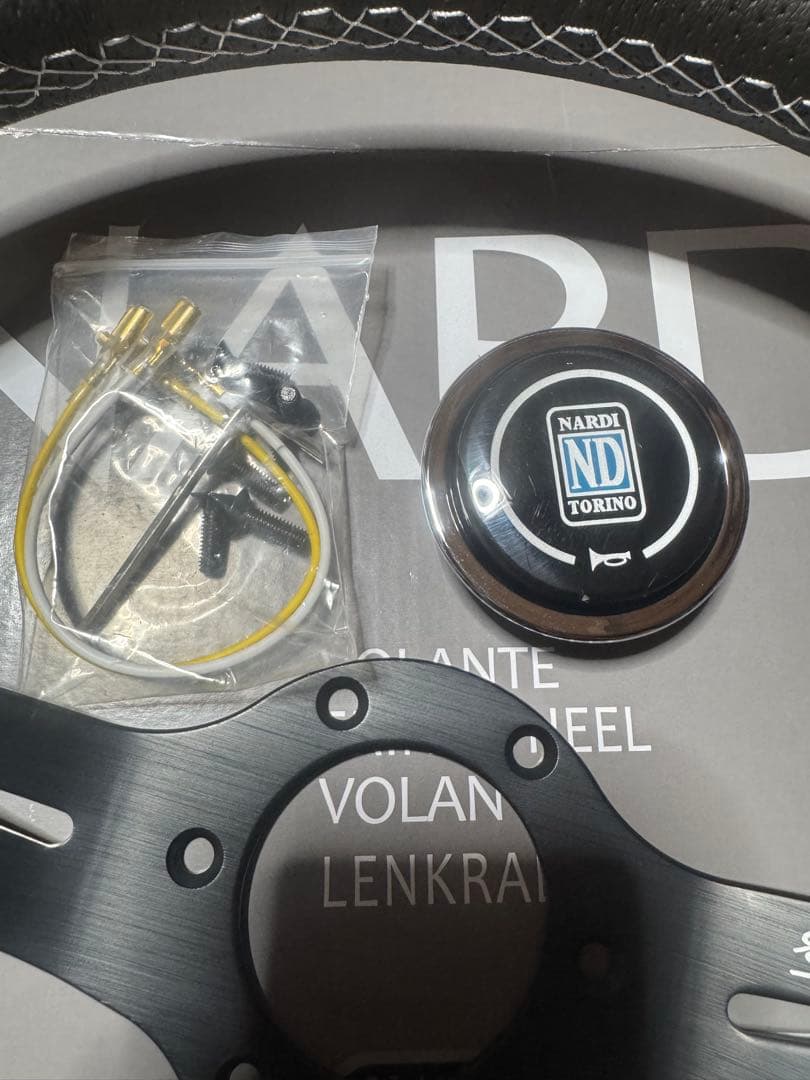 車ステアリング