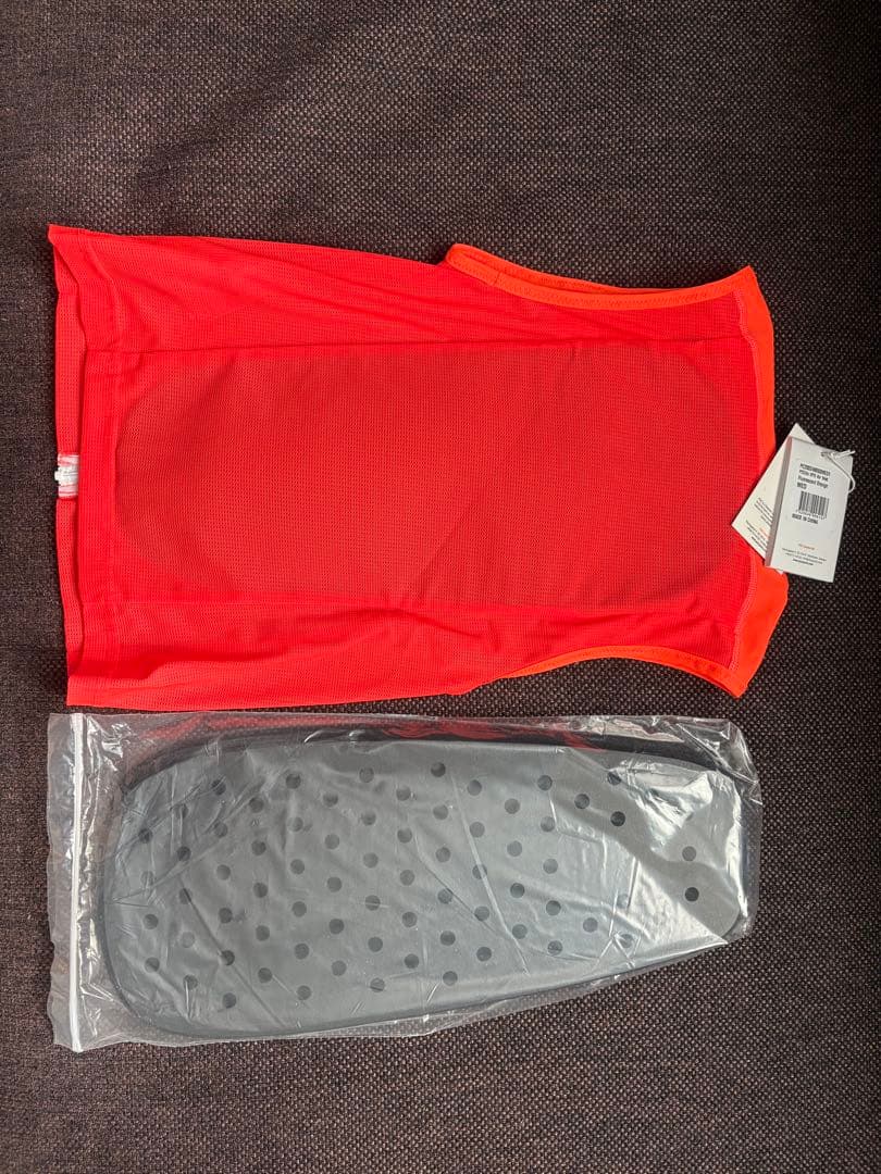 POC スキー　脊髄パッド　24-25モデル