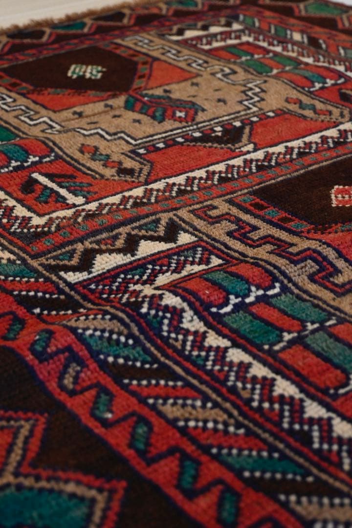 タ*キ様 アフガニスタン製　ラグ　ヴィンテージ約128cm x 82cm