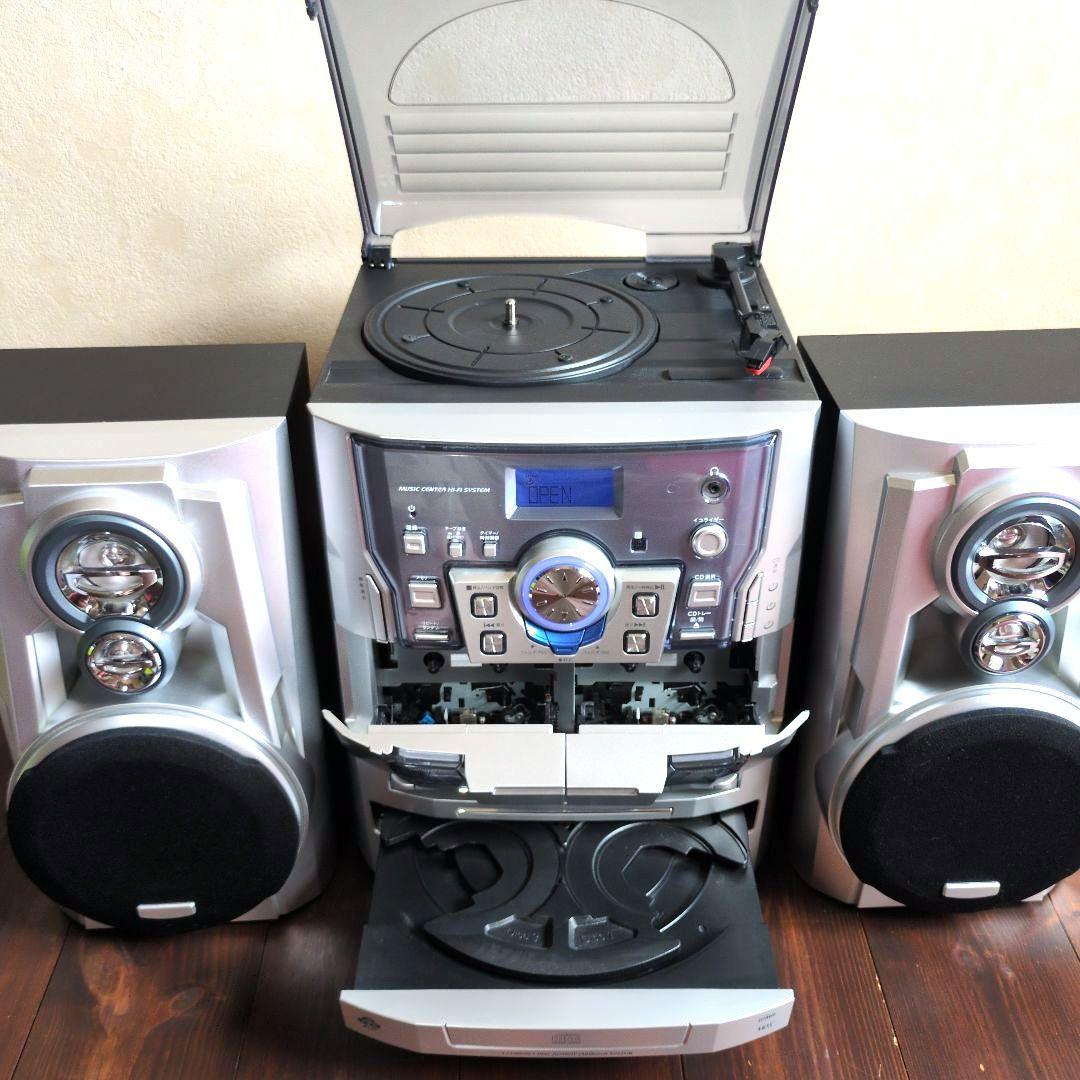 マルチコンポNEXT　3枚CD・カセット・レコードプレーヤー　HF-638PE