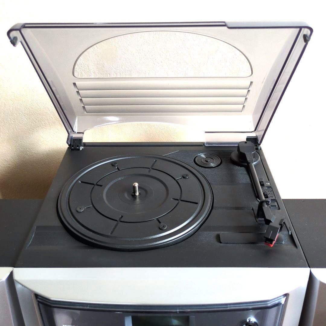 マルチコンポNEXT　3枚CD・カセット・レコードプレーヤー　HF-638PE