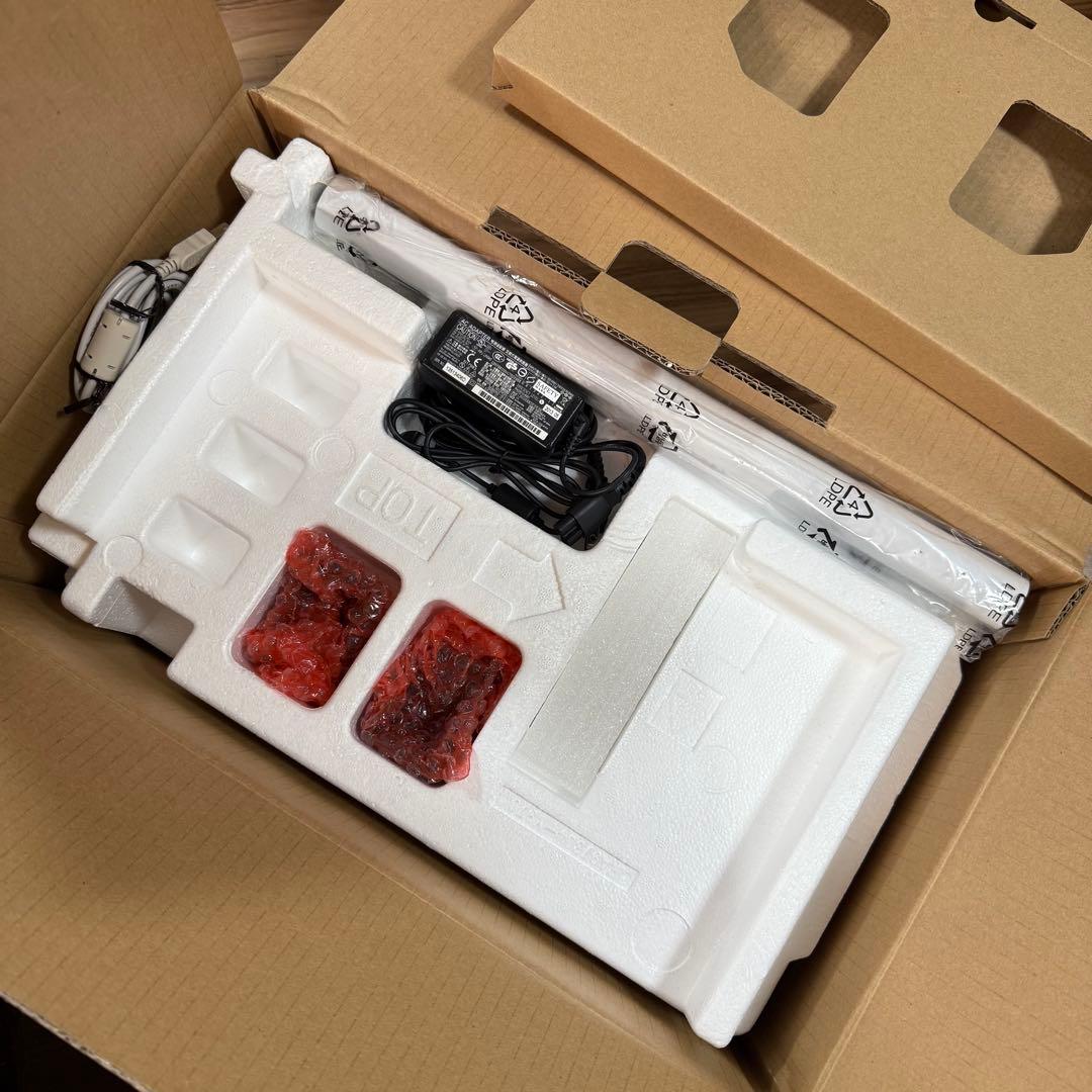 【美品】ScanSnap SV600 FI-SV600 スキャン スキャナー