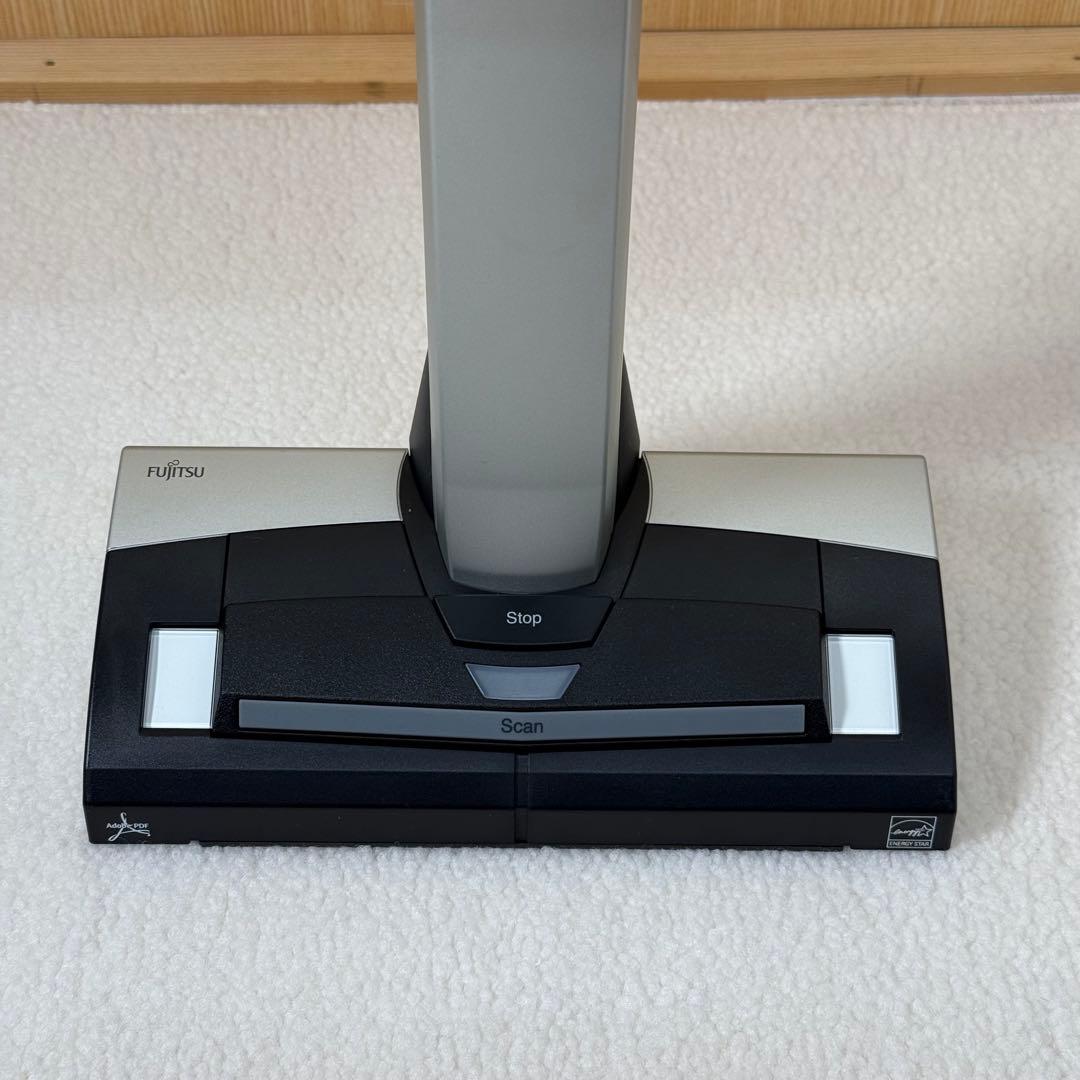 【美品】ScanSnap SV600 FI-SV600 スキャン スキャナー