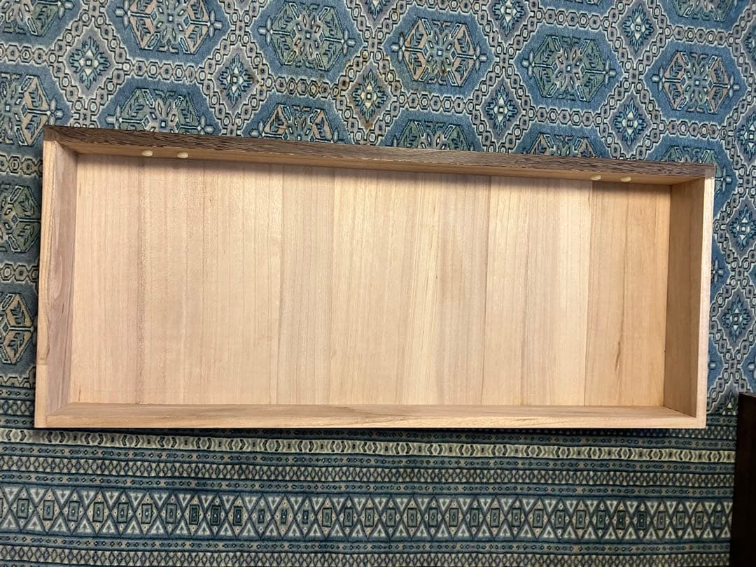 り*ち様 総桐箪笥　加茂桐箪笥朝倉家具　踊桐　焼桐仕上　8段引き天板天丸型　上5