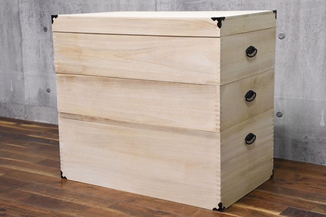 EGK3 未使用保管品 総桐 収納ケース 3段 キャスター付き 高さ72.5cm