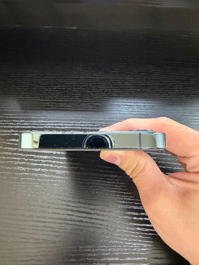 iPhone12 pro 256GB 背面割れ　 simロック解除済み