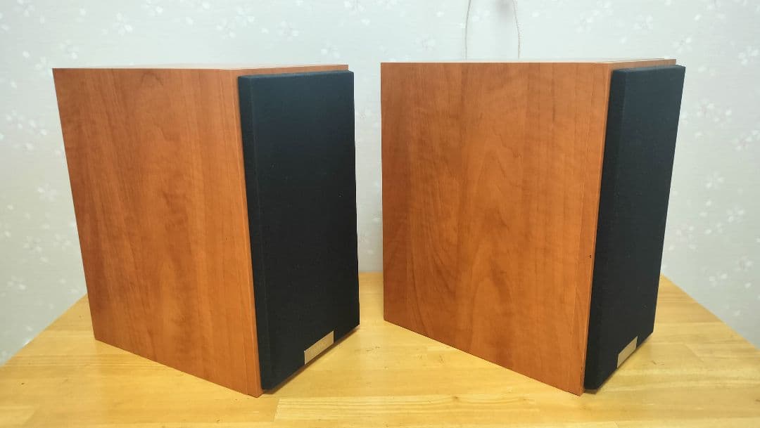 TANNOY MERCURY V1 ブックシェルフスピーカー