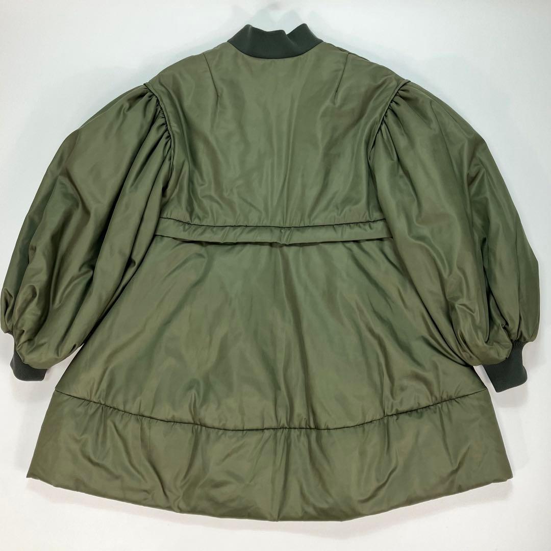 美品✨マチャット トップサーモフォルムコート　カーキ　フリーサイズ