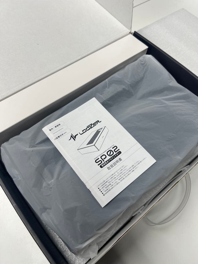 新品未開封 LOOZER SP02 短焦点プロジェクター 4K ミラーリング