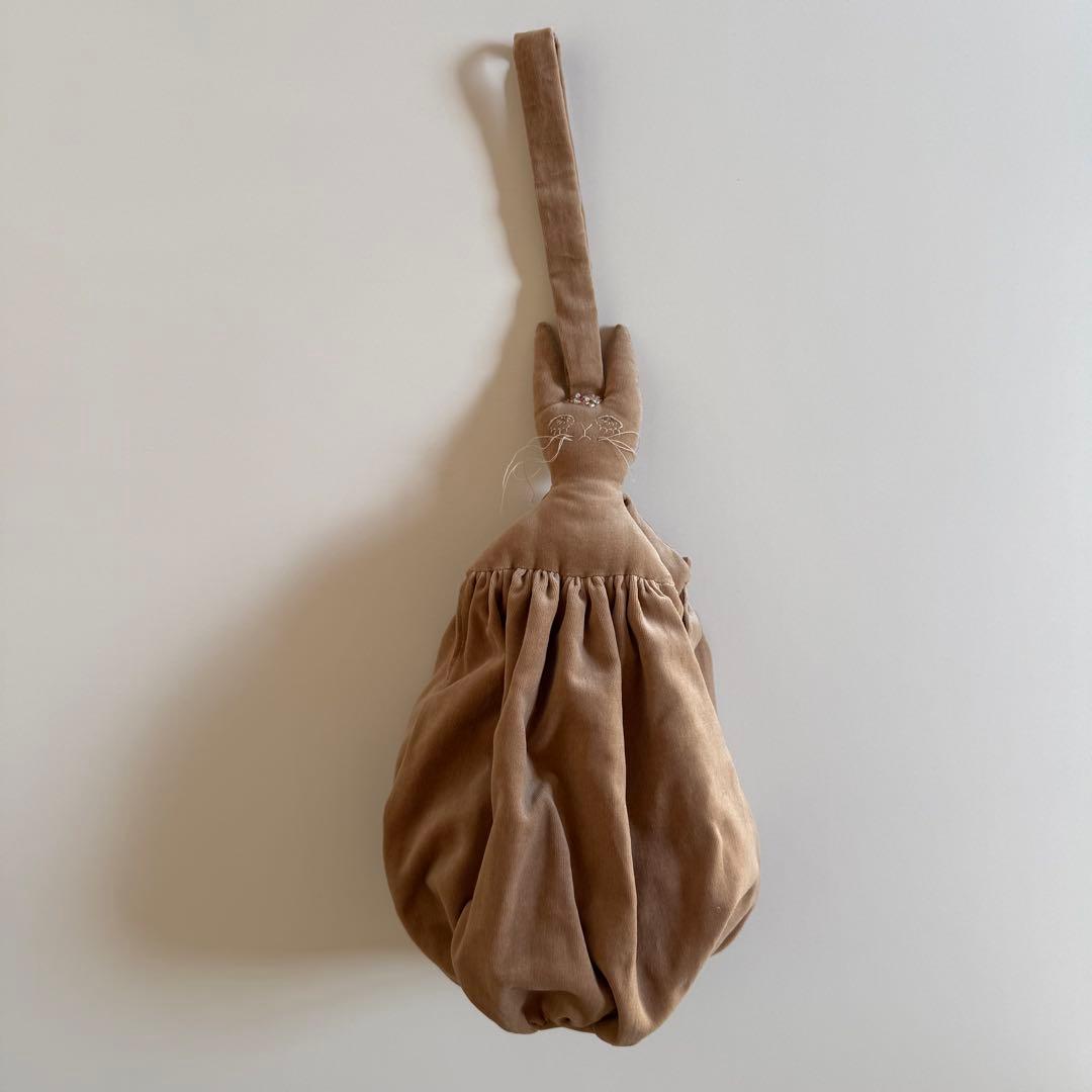 人気作家さま　ウサギ型ハンドバッグ ベージュ