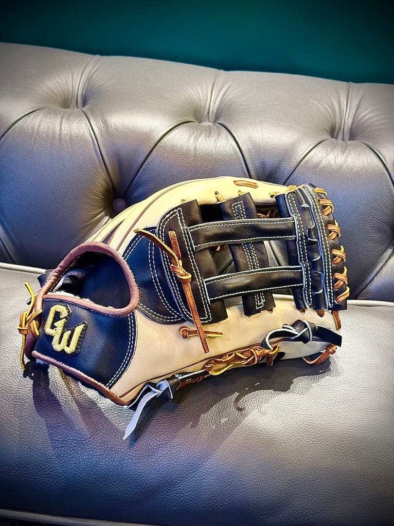 バンダイスポーツ　別注　オーダーグローブ