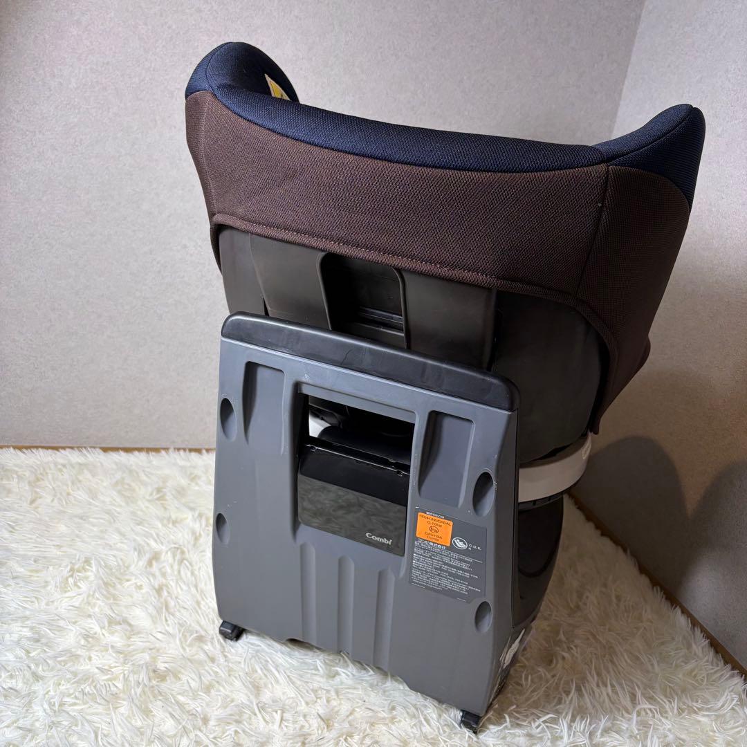 【ほぼ未使用】Combi コンビ クルムーヴ ISOFIX ブラウンネイビー