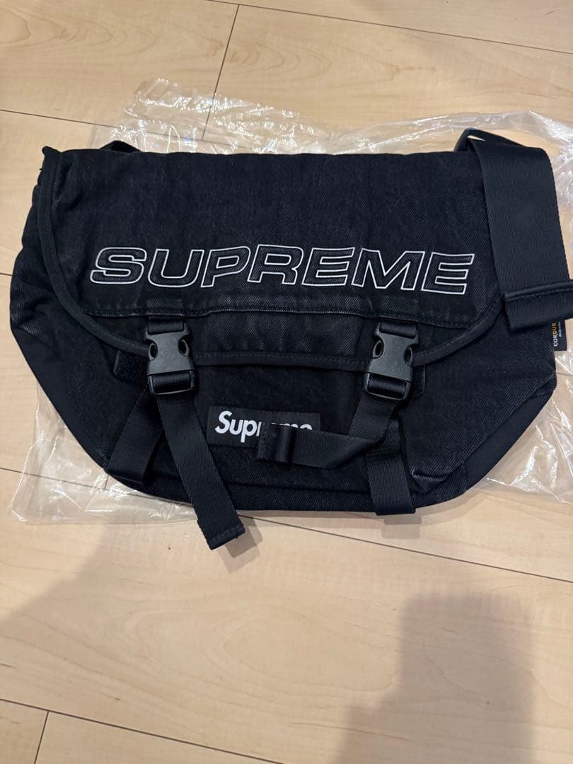 バッグ Supreme Denim Messenger Bag \"Black\"