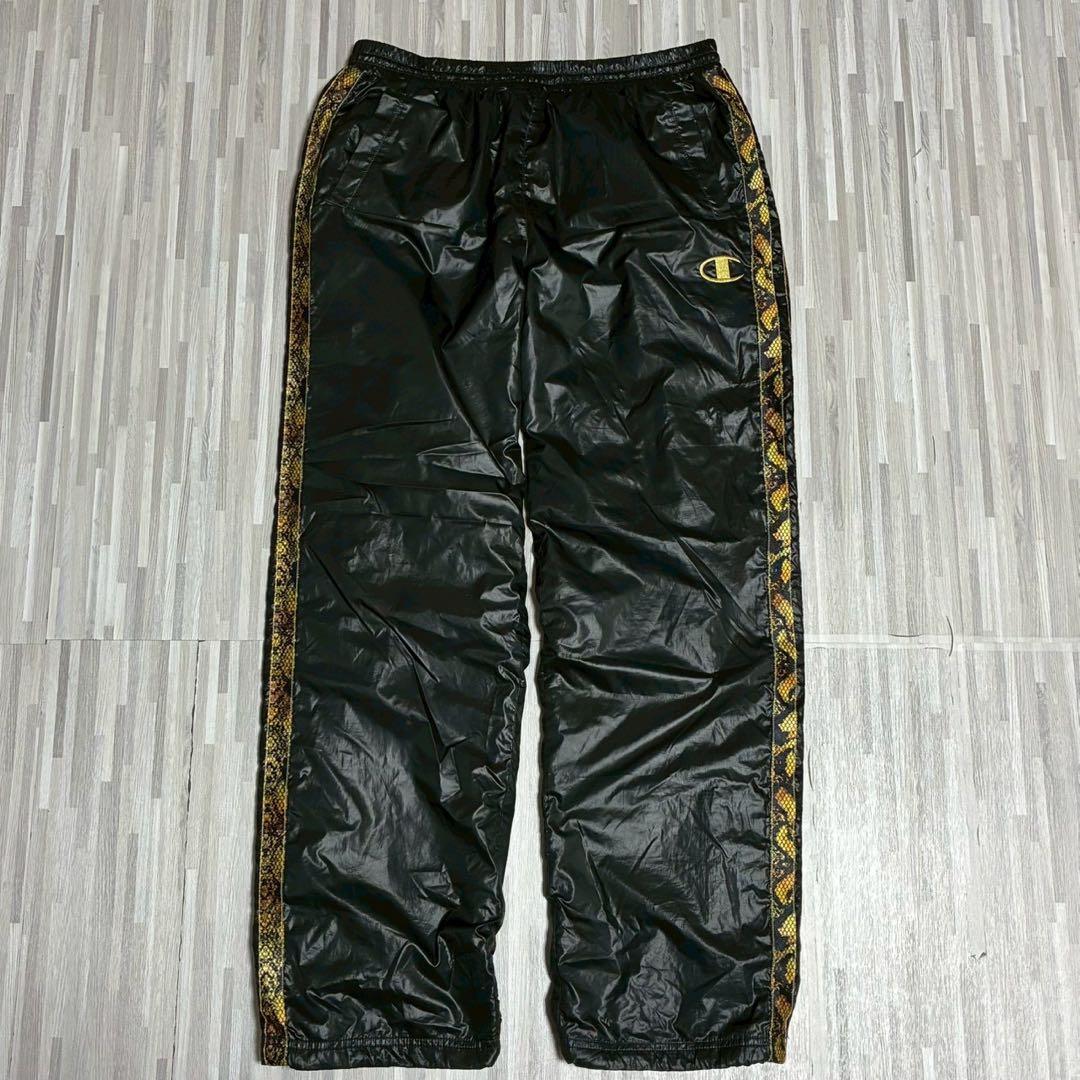 championチャンピオン　ナイロンセットアップ　ブラック×ゴールド　XL
