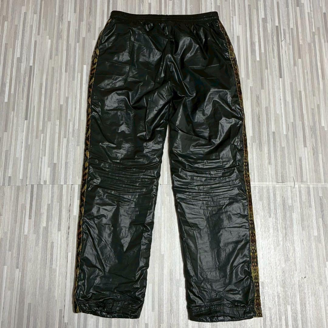 championチャンピオン　ナイロンセットアップ　ブラック×ゴールド　XL