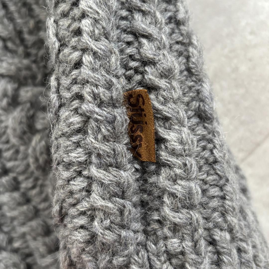 【超人気・極美品】ステューシー/ケーブルニット/厚手/ボタンロゴ/タブロゴ/XL