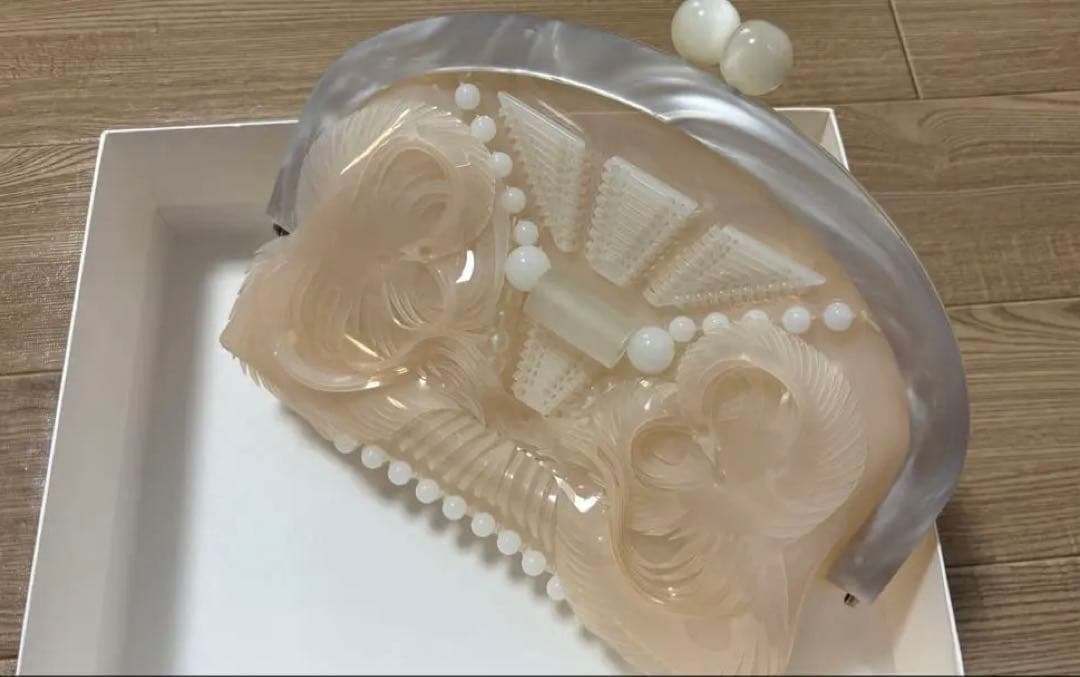 め*ぐ様 mamekurogouchi マメ クロゴウチ ガマグチ PVCクラッ