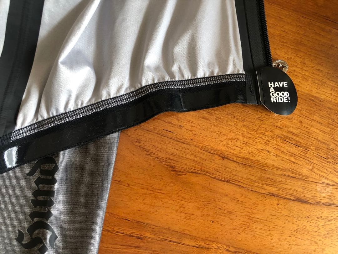 アソス　レインジャケット、シュロスワント