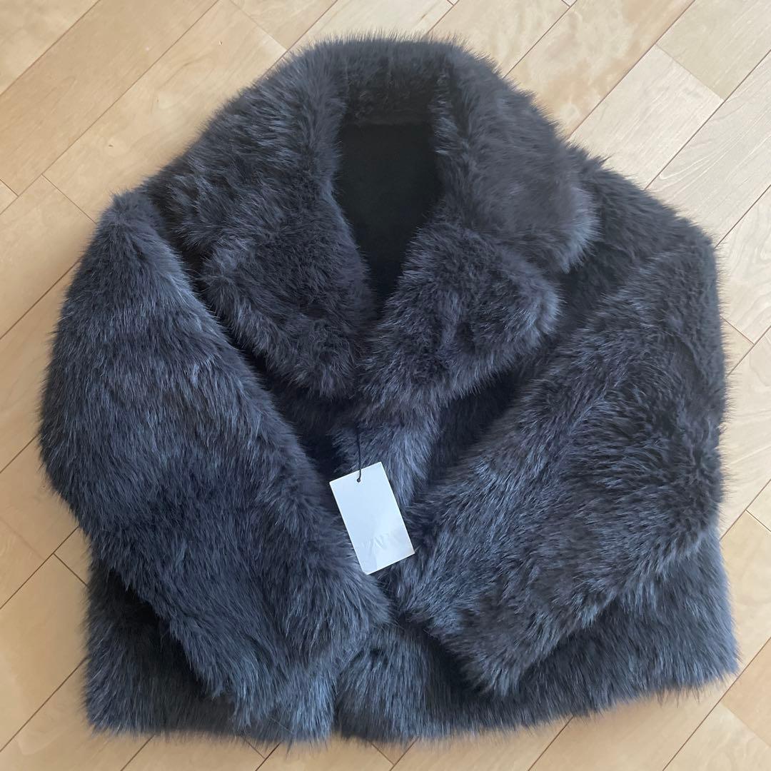 ZARAファー付き　リバーシブルショートコートＬ