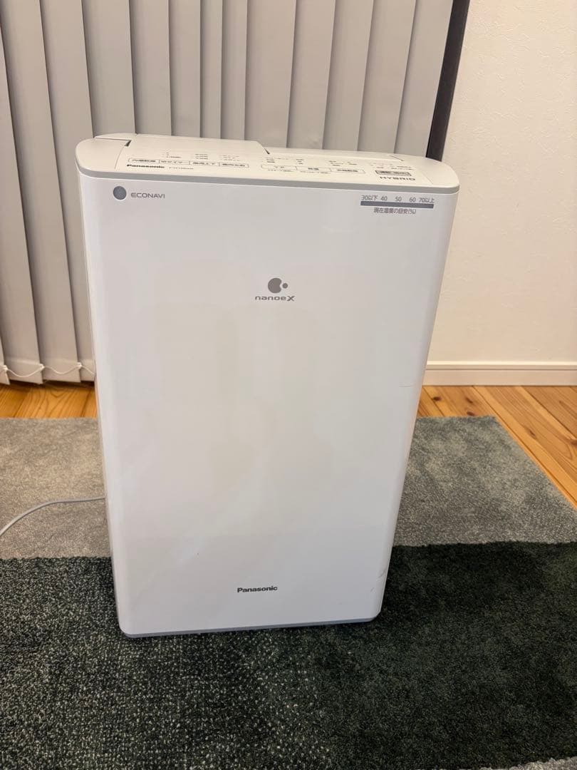 Panasonic ナノイー衣類乾燥機除湿機