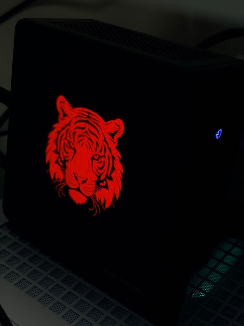 ミニPC Minisforum UM780XTX AMD 7840HS Mini-PC