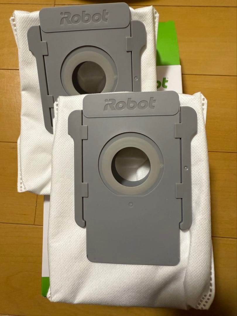 iRobot ルンバ i7+・ブラーバ m6・クリーンベース＋消耗品多数