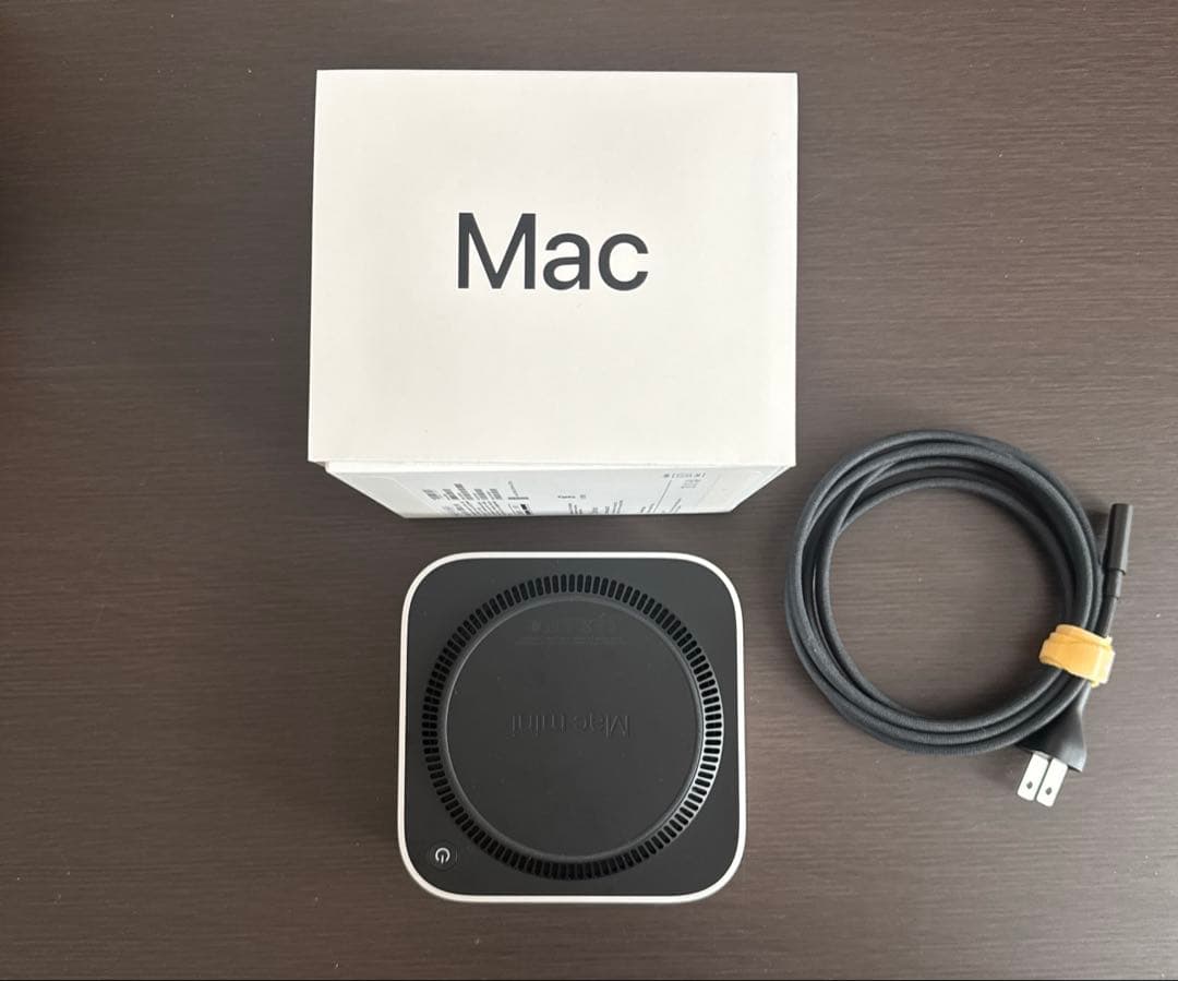 Apple Mac mini シルバー/ブラック