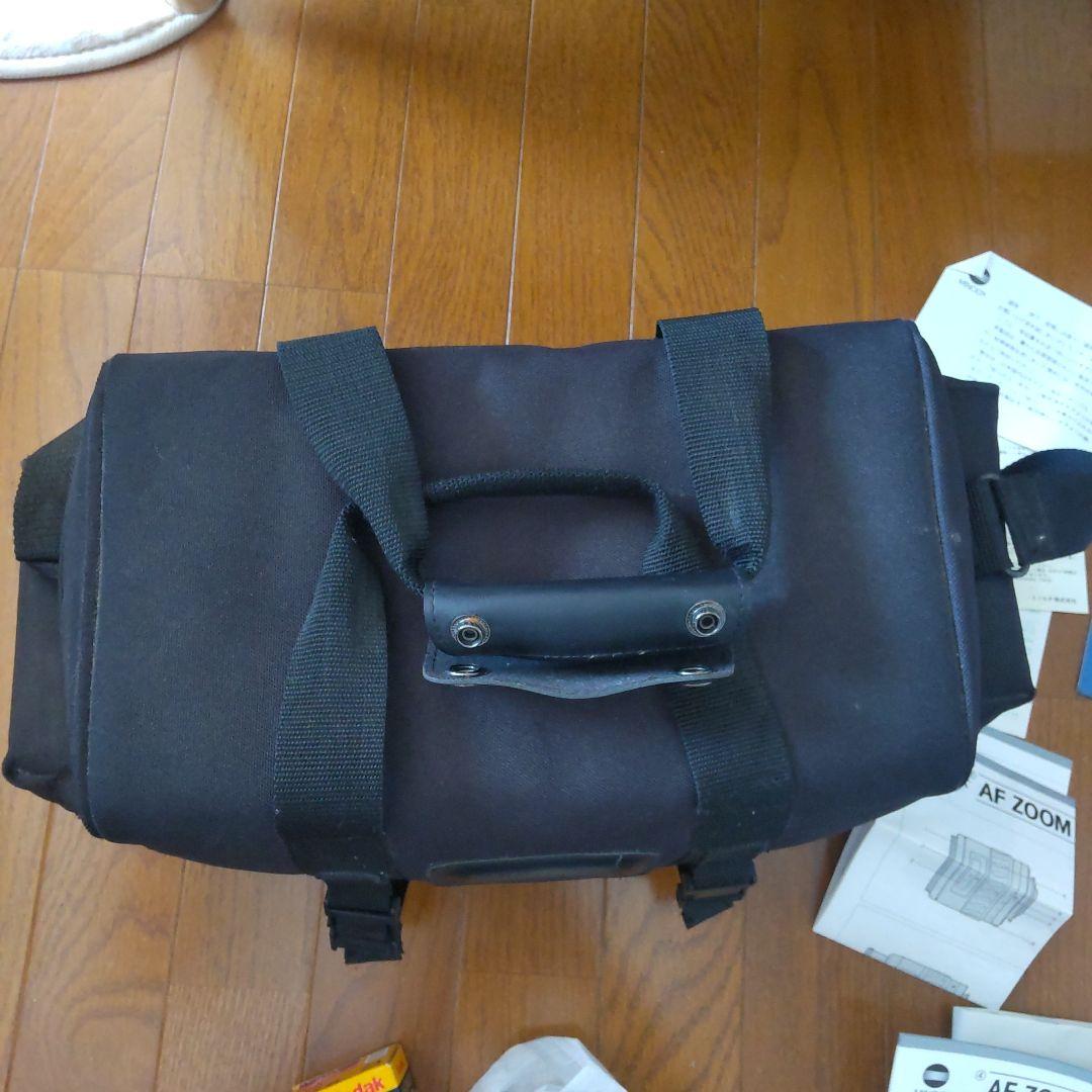 ミノルタ　一眼レフカメラ　α-303si と AF75-300mm