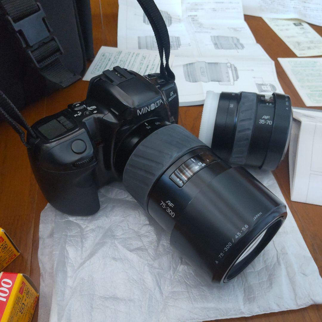 ミノルタ　一眼レフカメラ　α-303si と AF75-300mm