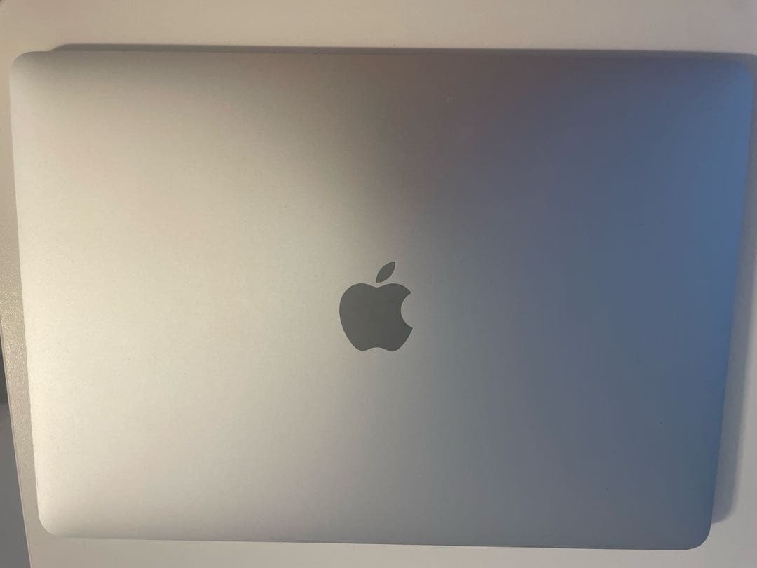 MacBook Air13インチM1搭載　2020年発売