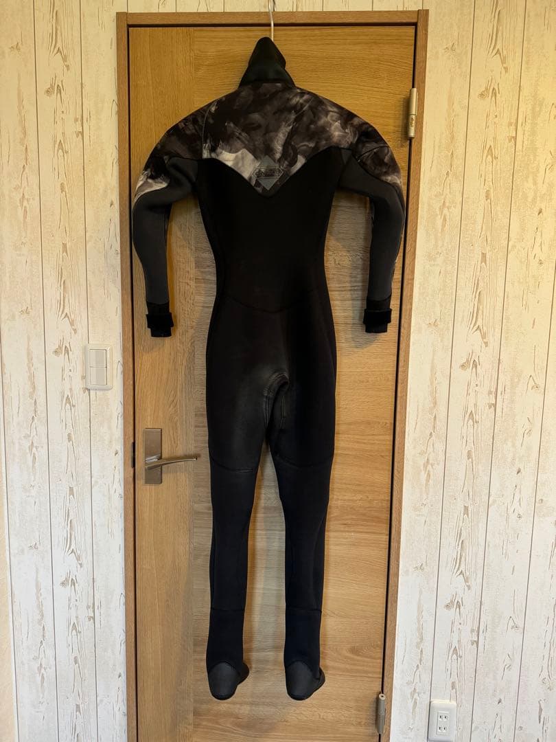 オニール ドライスーツ ブーツ一体型(23センチ)浸水無し 女性用　オール3ミリ