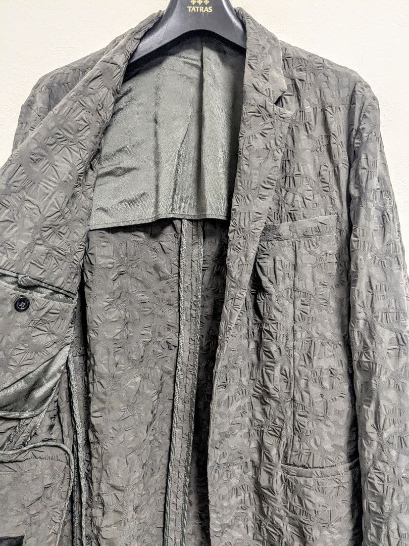 EMPORIO ARMANI グレー テーラードジャケット(AY)