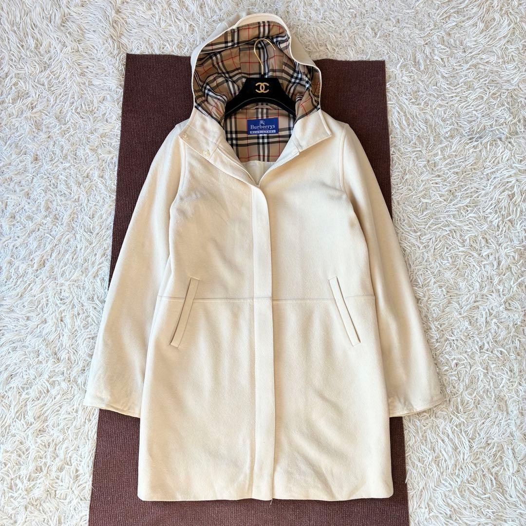 バーバリーブルーレーベル フードジップコート ウール アイボリー ノバチェック