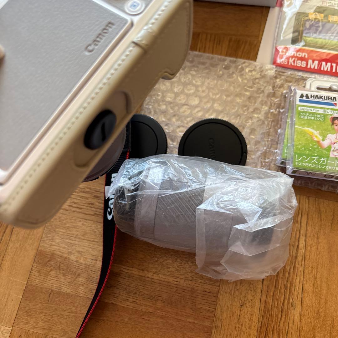 Canon ミラーレス一眼カメラ EOS Kiss M ダブルレンズ