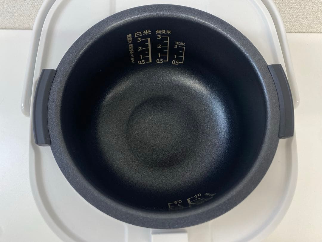 SHARP シャープ 炊飯器 KS-CF05E-W ホワイト 2024年製