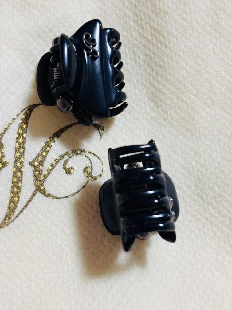 【美品】acca アッカ 黒　ミニ　クリップ　2個　セット　バレッタ S