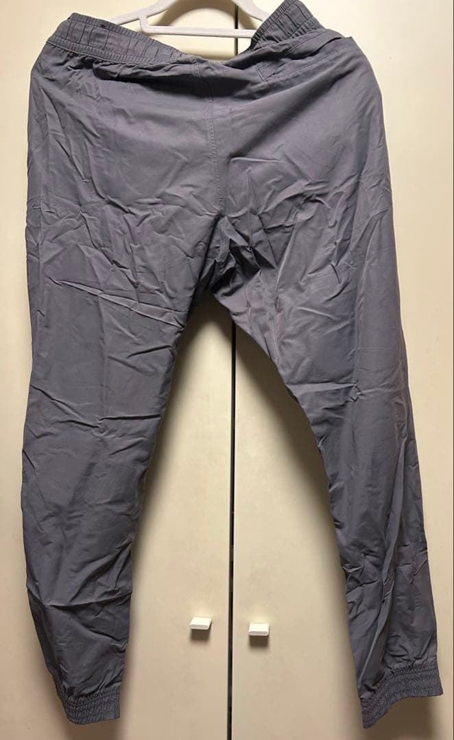 【NIKE ３枚セット】Lサイズ ジョガーパンツ　グレー・ネイビー・黒