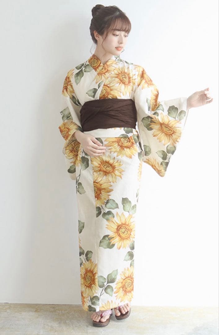 早い者勝ち⭐︎新品未使用　浴衣5点セット　大人気　ひまわり　オシャレ　Dita